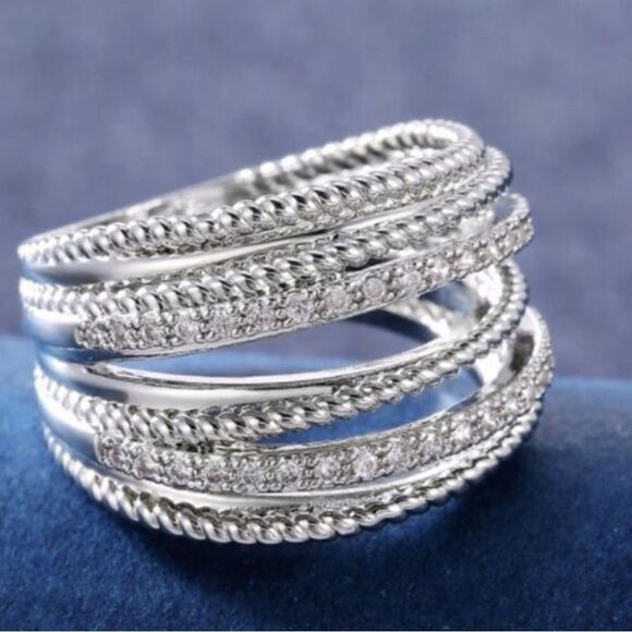 The Moderne Statement band ring in 925 & white sapphire sz 6 - Picture 1 of 9